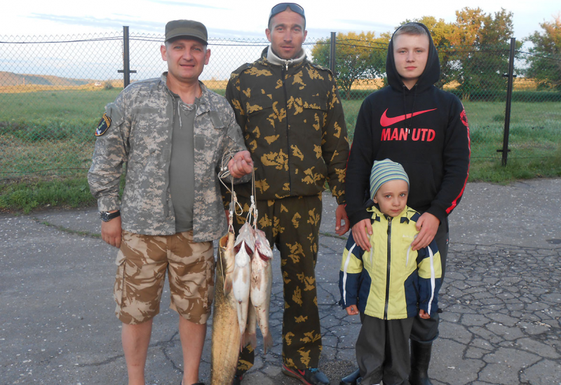 сопровождающий егерь: Сердинов Алексей